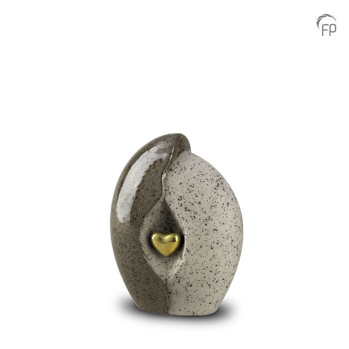 Small Brown / Beige Ceramic Urn With Guilded Heart - RB Shop