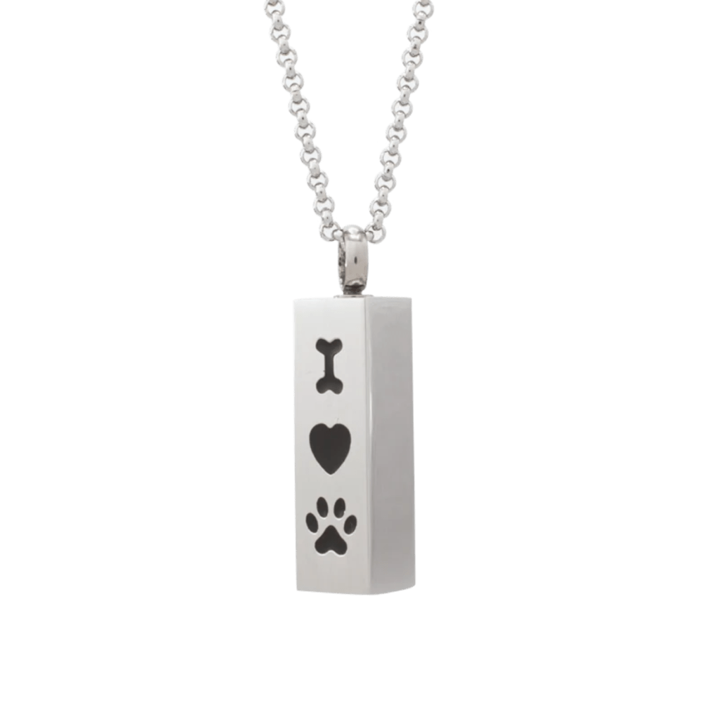 Rectangular silver pendant with engravings